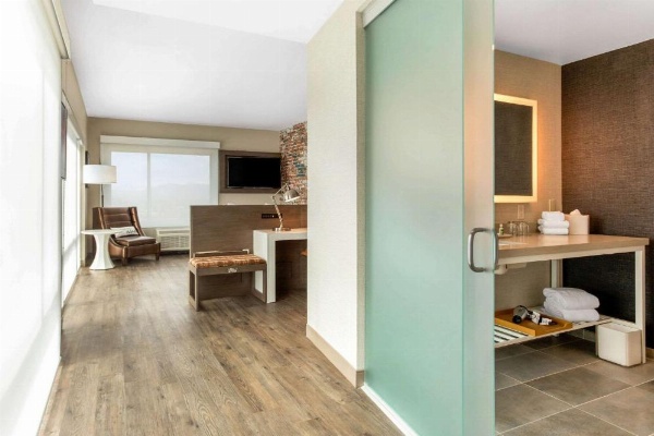 Cambria Hotel Downtown Asheville image 9